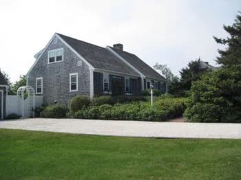rental property in 42 Crooked Lane