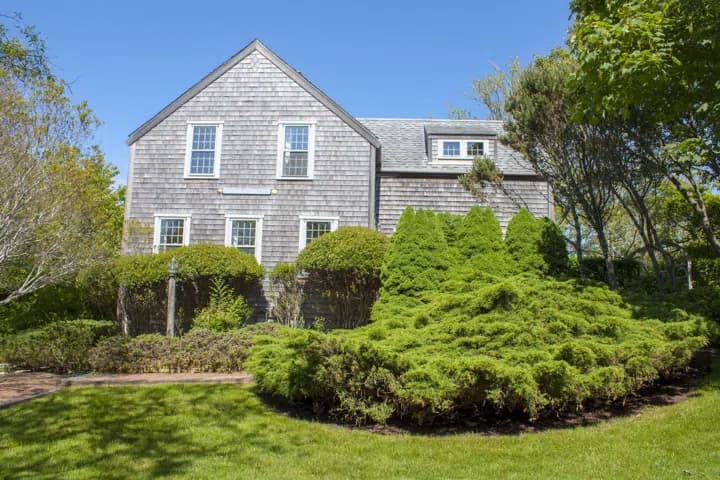 rental property in 37 Pilgrim Road