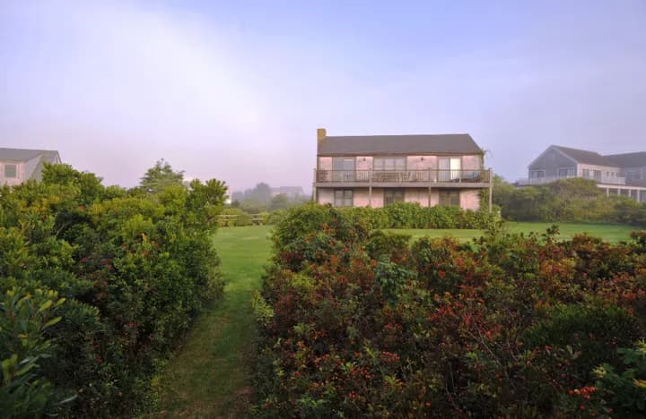 rental property in 6 Davis Lane